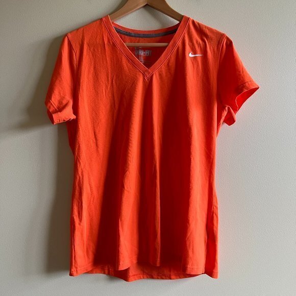 NIKE SLIM FIT DRI-FIT Orange V-Neck T-Shirt TOP ATHLETIC Womens SIZE XL YOGA RUN - Picture 1 of 4
